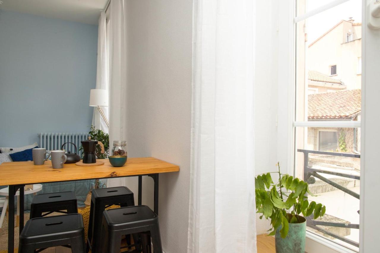 Grand Studio Zen Dans L'Hyper Centre De Poitiers Apartment Luaran gambar