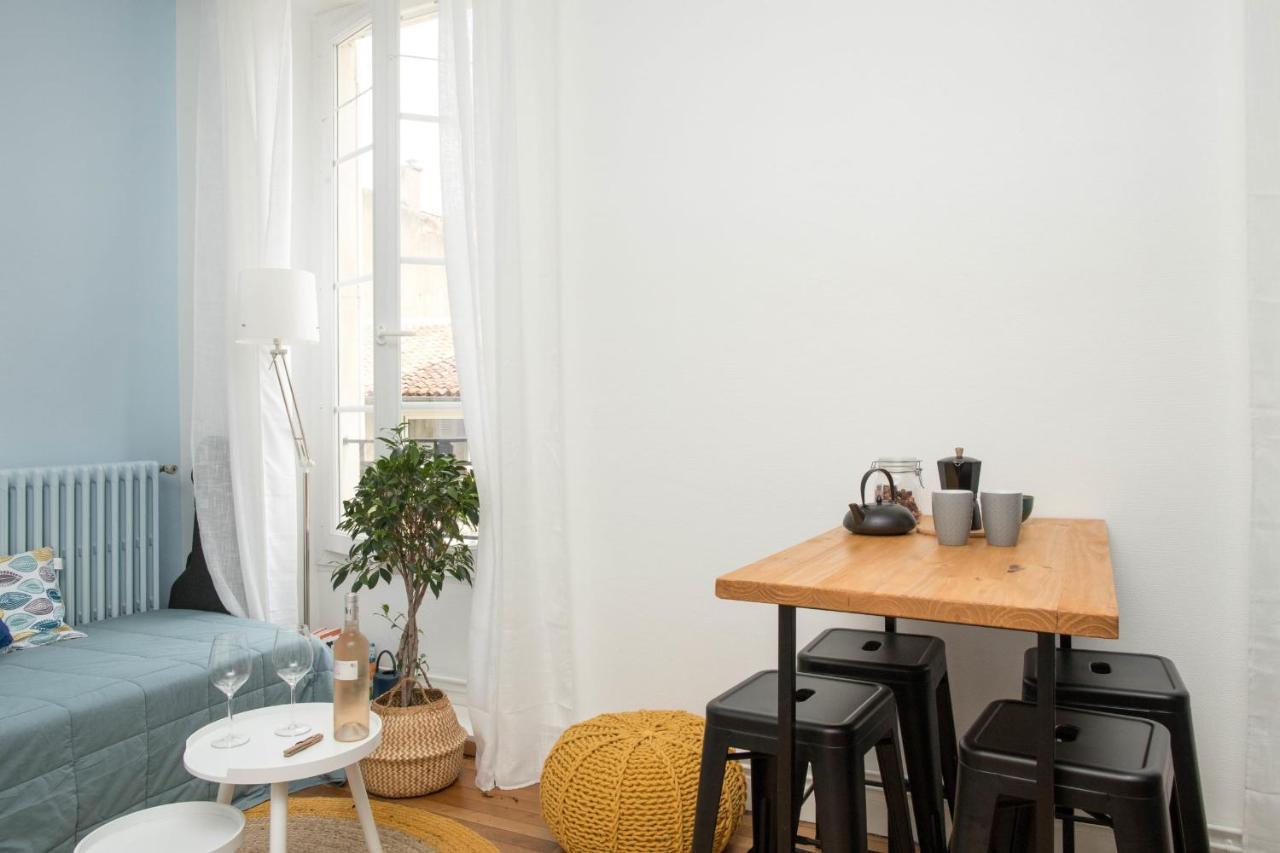 Grand Studio Zen Dans L'Hyper Centre De Poitiers Apartment Luaran gambar